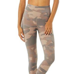 Alo Yoga Women's High Waist Vapor - Brown Camo Print Leggings